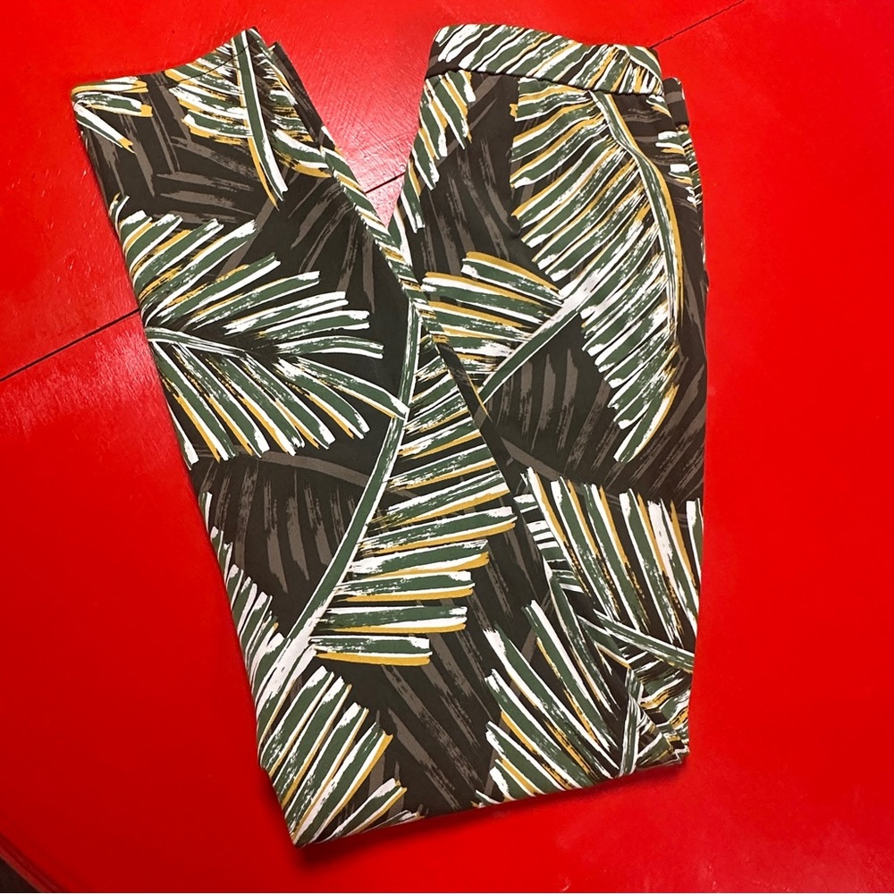 NWOT lemon way green palm leaf pull in pants